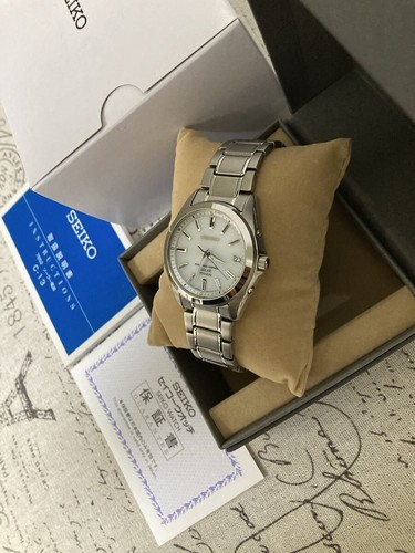 Ultra excellent condition - excellent,